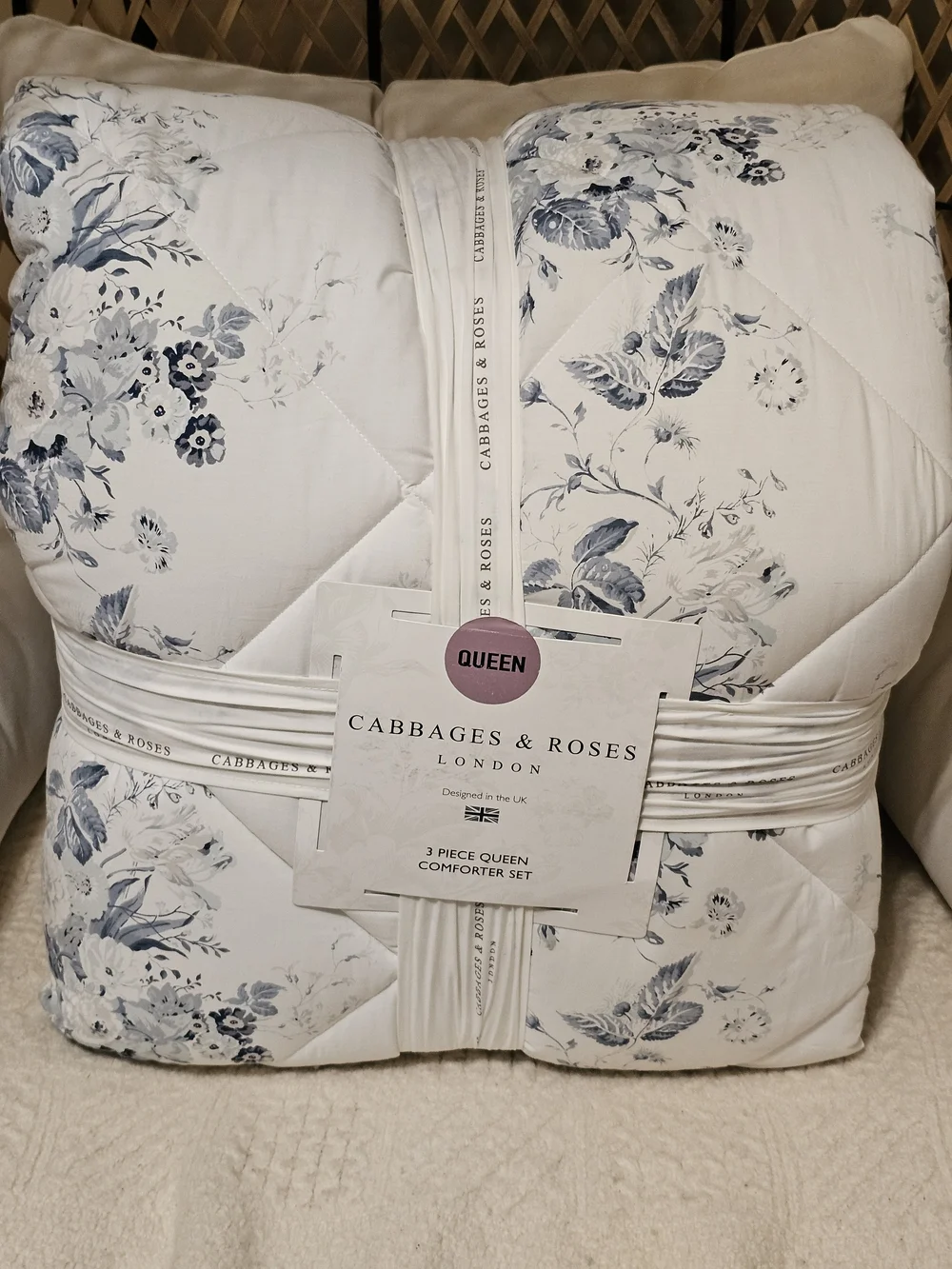 Cabbage & Roses 3 Piece Comforter Set Queen Size 100% Cotton Floral Bedding New
